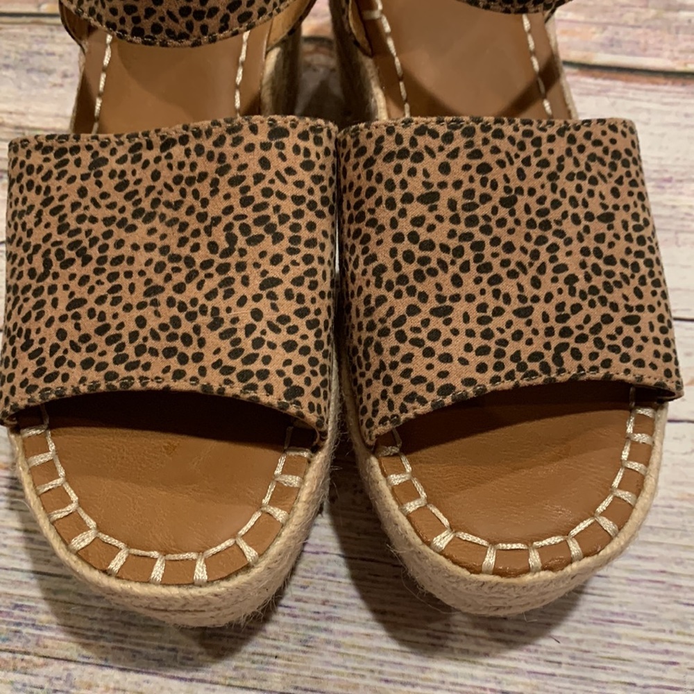 Universal Thread Wedges • Sz 8.5 • NEW! - Picture 9 of 13